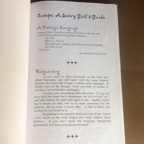 ⭐️ 5/$30 BOOK 📚 Europe: A Savvy Girl’s Guide - Picture 2 of 3